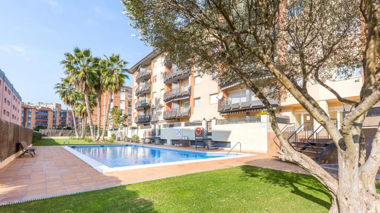 2P-51 - Lloret De Mar Apartment ภายนอก รูปภาพ